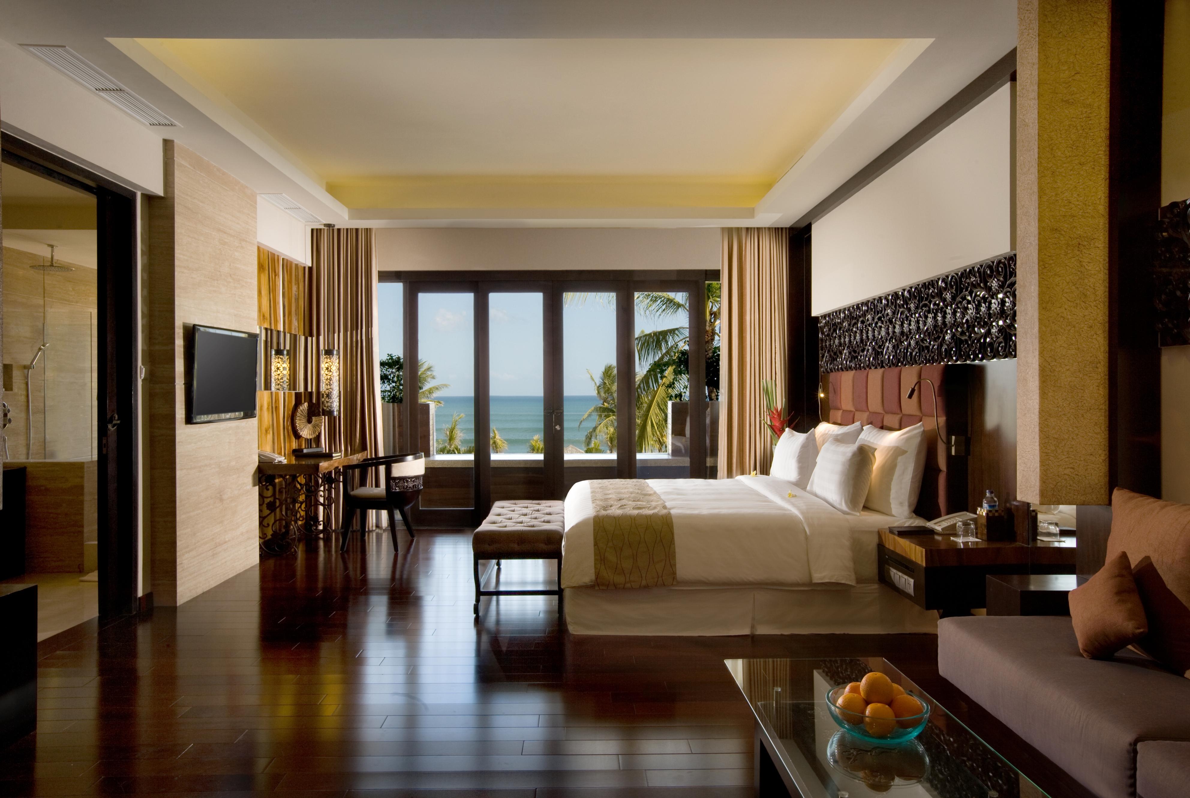 Resort The &