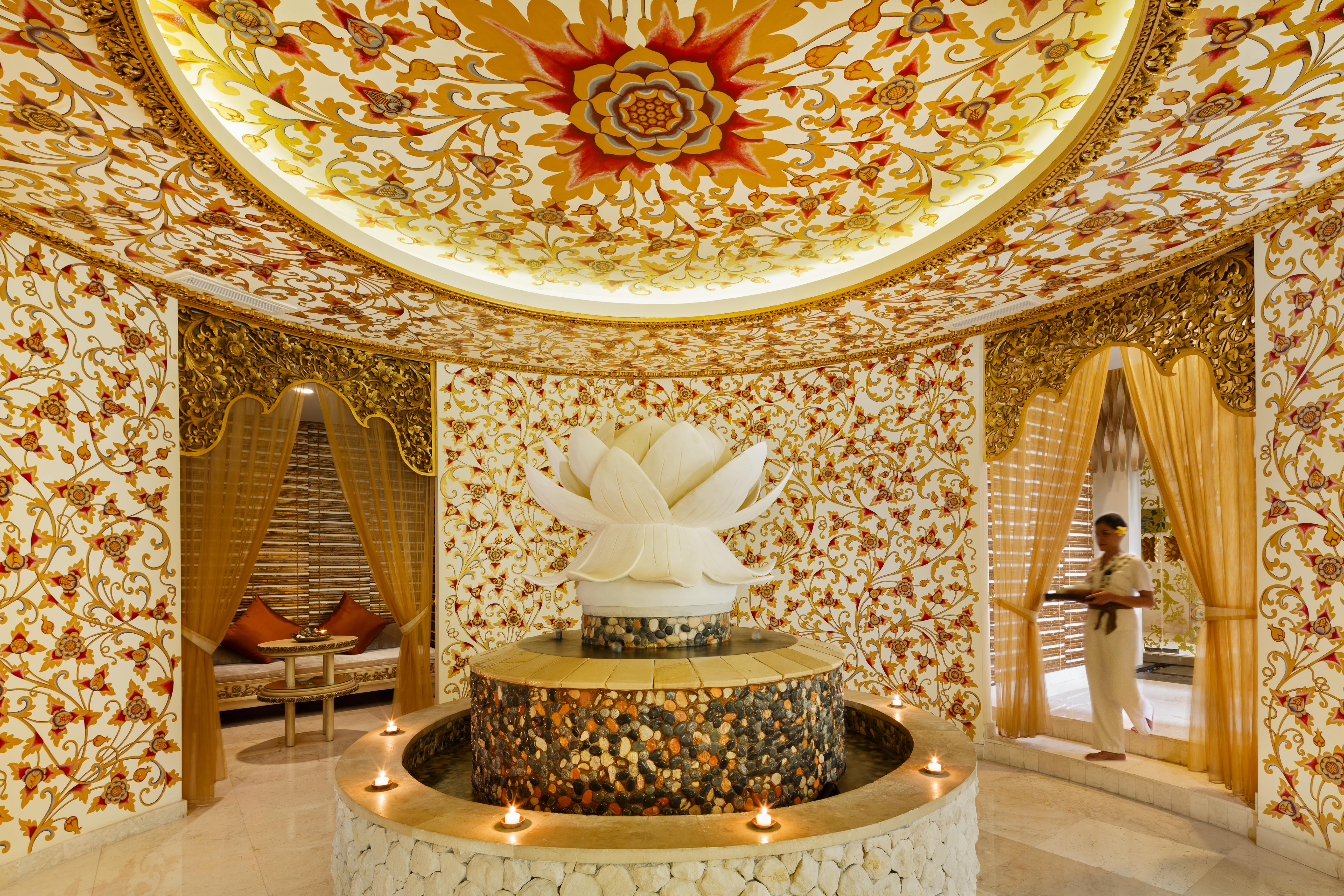सहारा The & Seminyak (Bali)